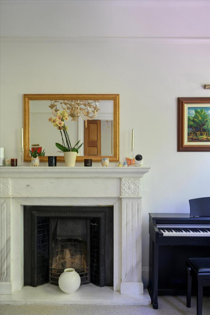 House in London - View 4