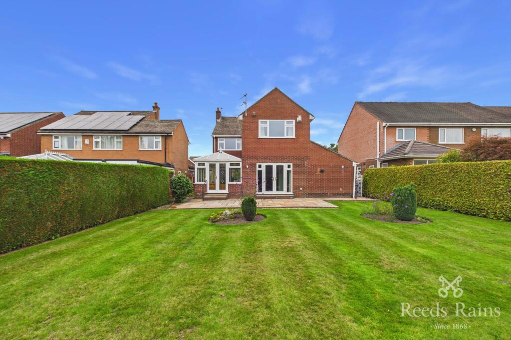Cheviot Road, Hazel Grove, Stockport, Cheshire, SK7 photo 2