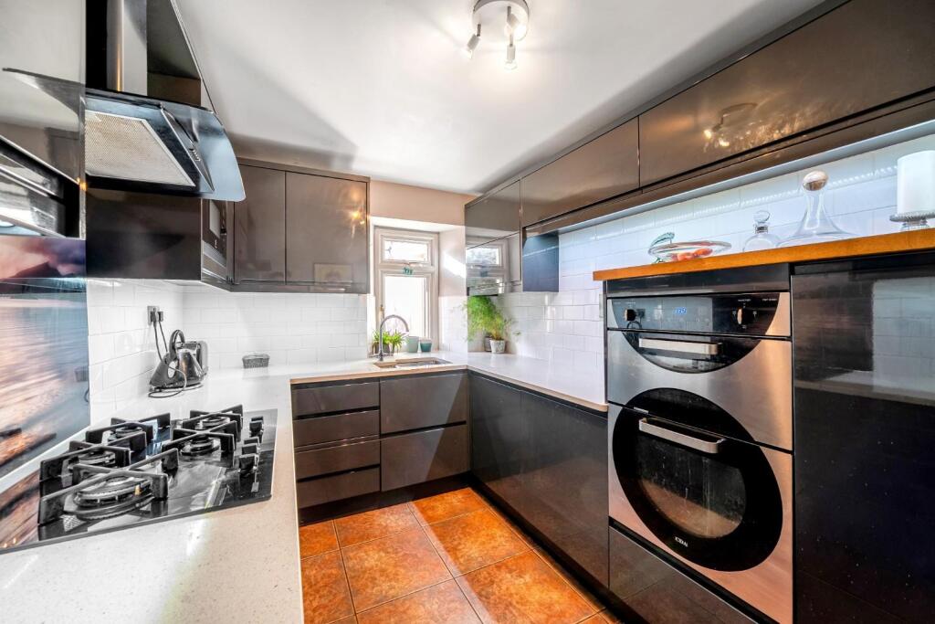 Additional image 6 of Penfield, Yeovil