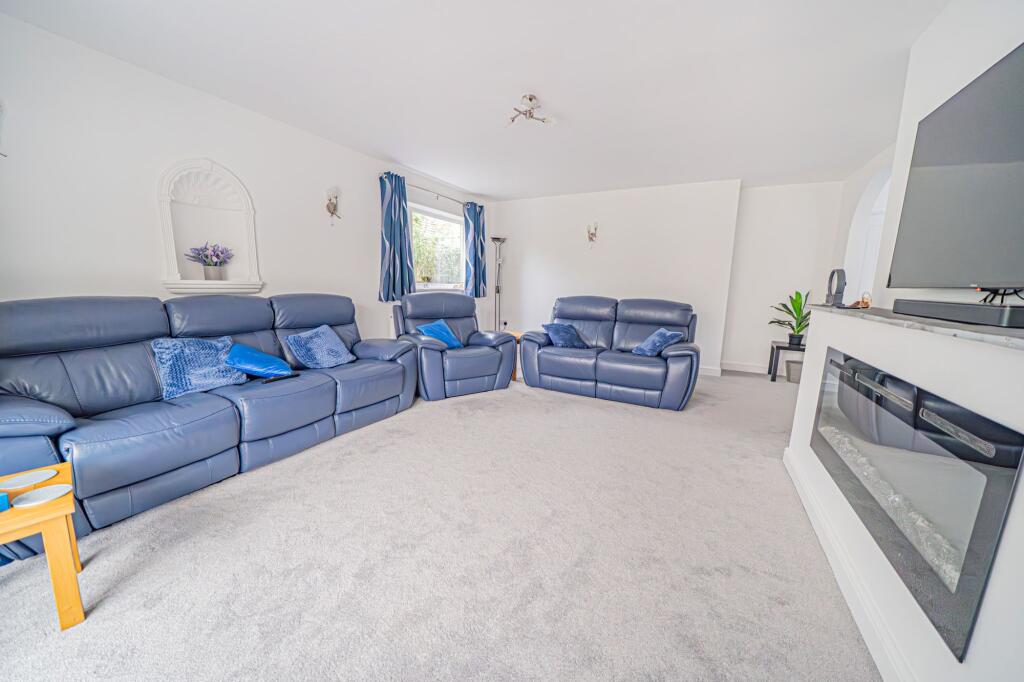 Additional image 8 of Widney Manor Road, Solihull, B91