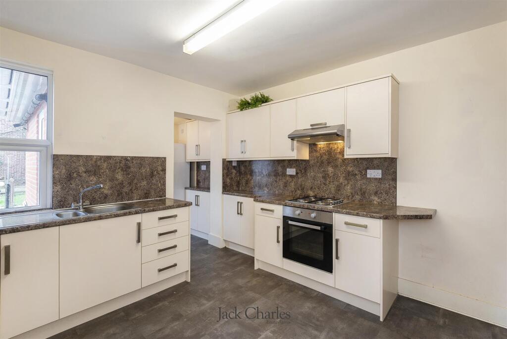 Main image of property: Lodge Road, Tonbridge