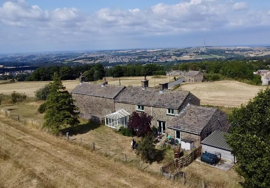 Piperwell Cottage, Cumberworth, Huddersfield, HD8 8YA - View 2