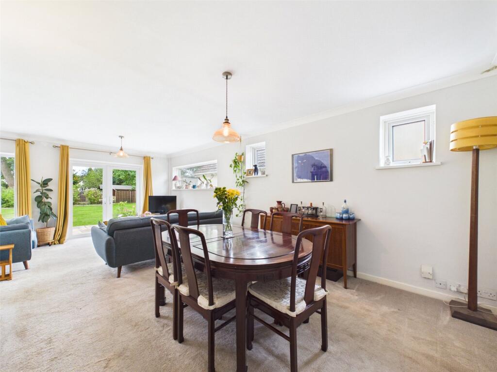 83, Footners Lane, Burton, Christchurch, Dorset, BH23 photo 4