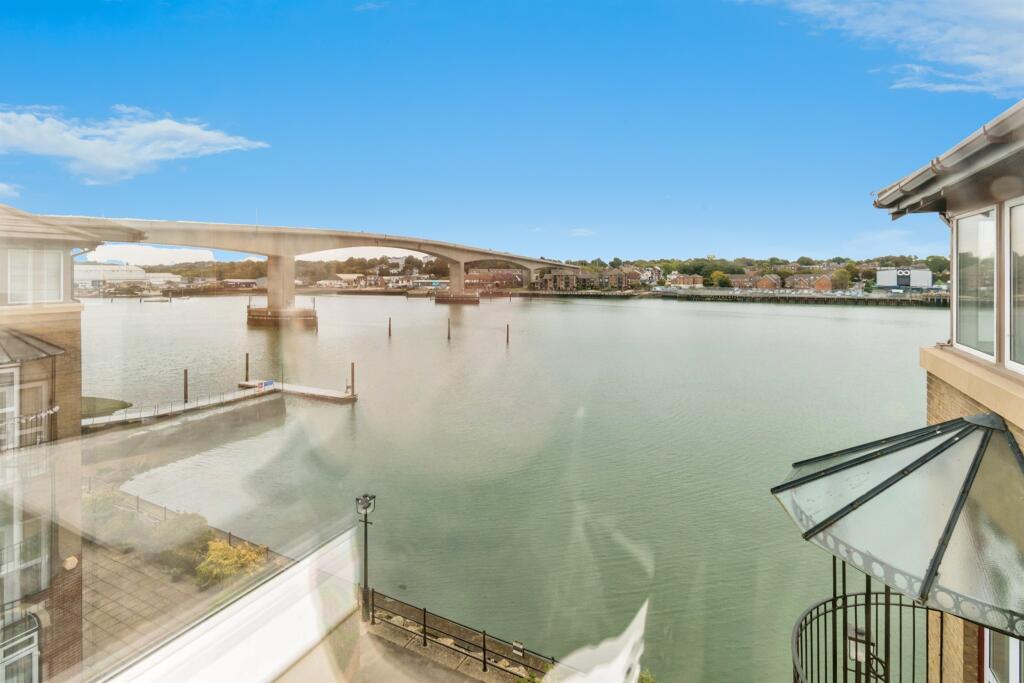 Main image of property: Andes Close, SOUTHAMPTON