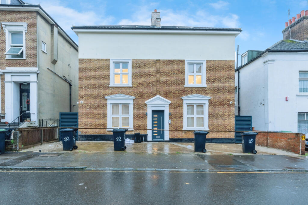 Main image of property: Flat 5, Limes Road SE13 6DE