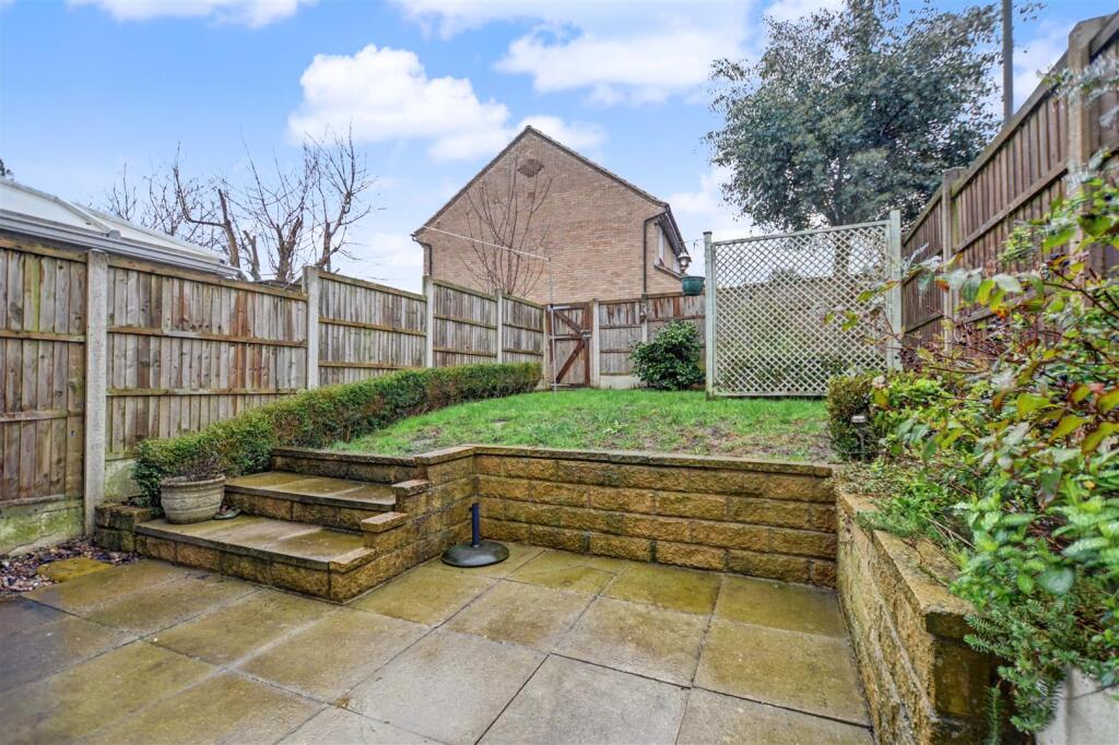 Eton Court, West Hallam photo 4