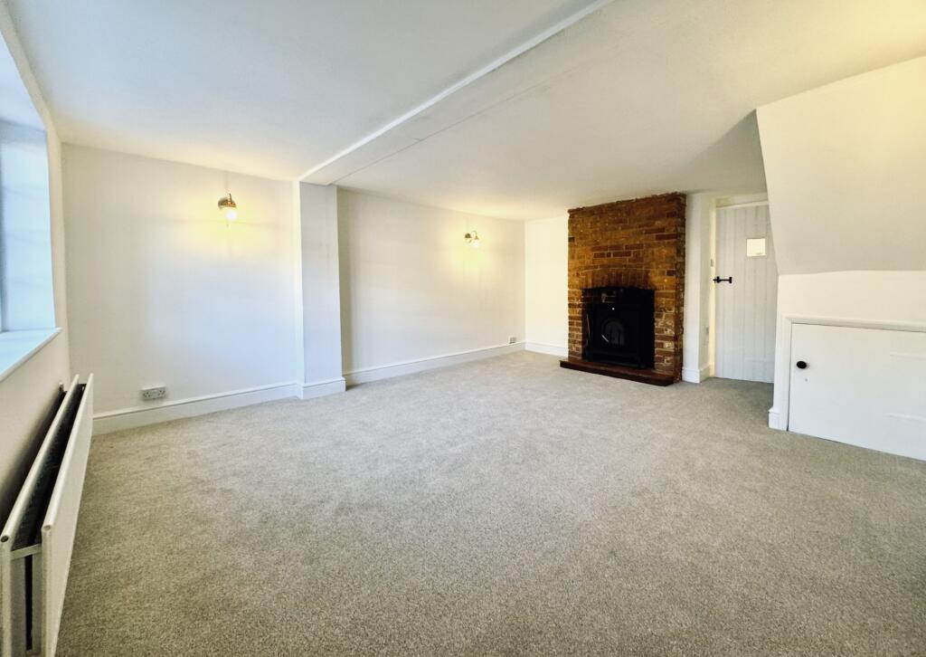 House in Stratfield Mortimer, Mortimer - View 4