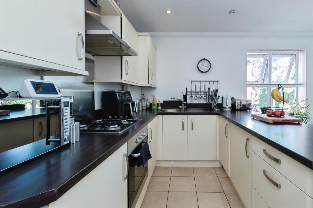 Apartment in Bournemouth - View 5