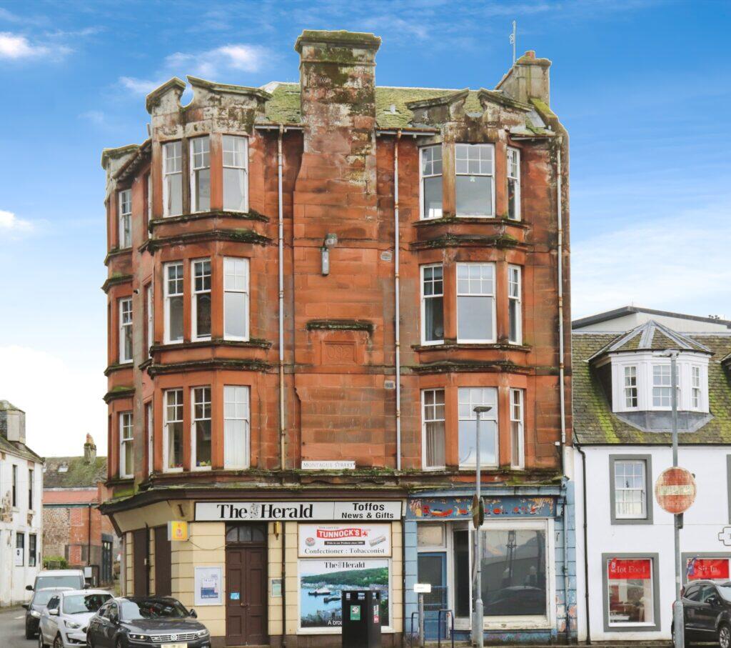 Main image of property: 6B Watergate, Rothesay