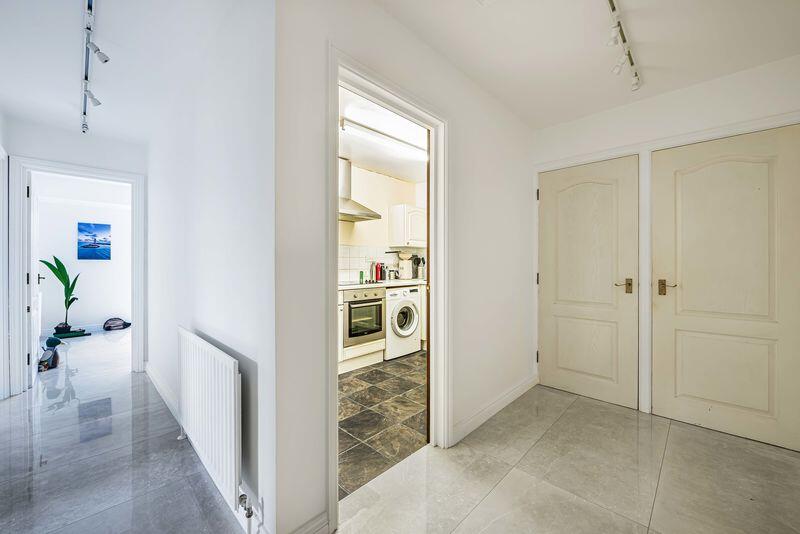 Rosefield, The Park, Sidcup - View 6