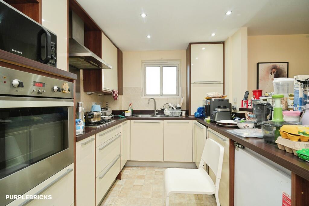 Apartment in Preston, Lancashire - View 3