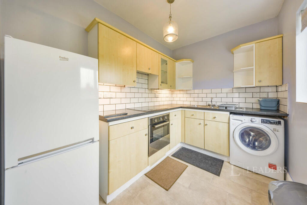 Additional image 4 of Latium Close, Holywell Hill, AL1