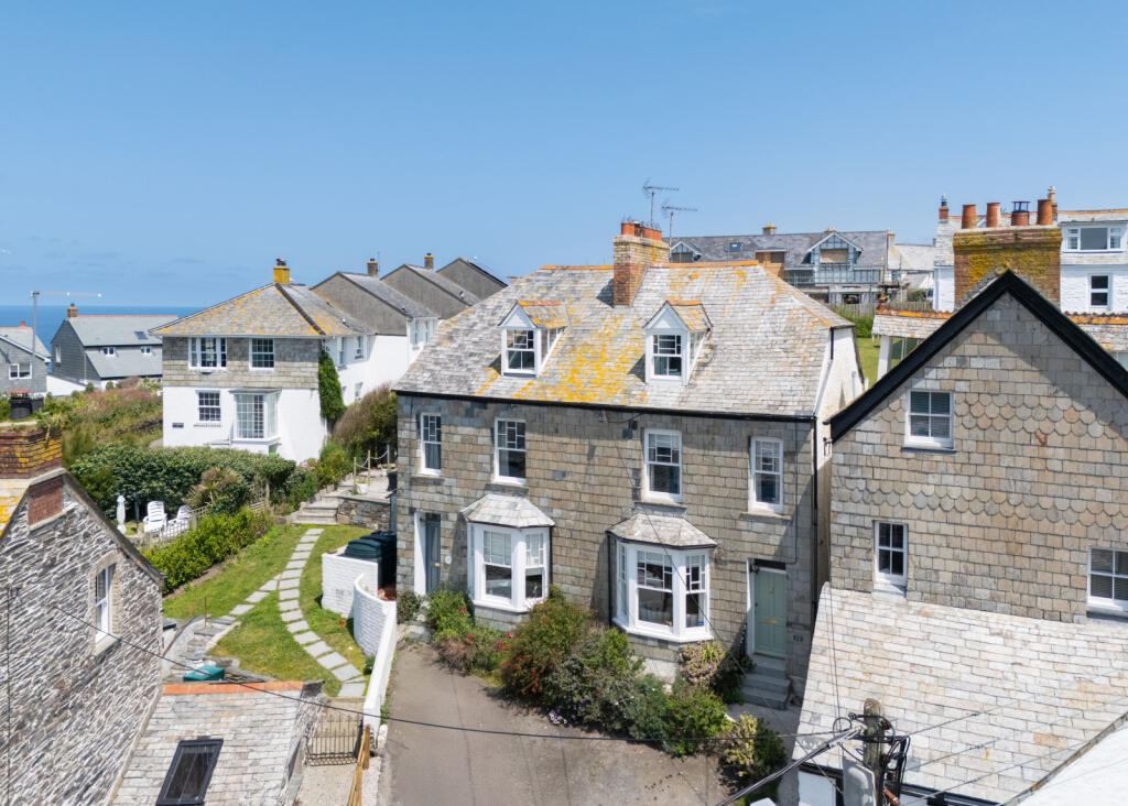 Main image of property: Edgehill