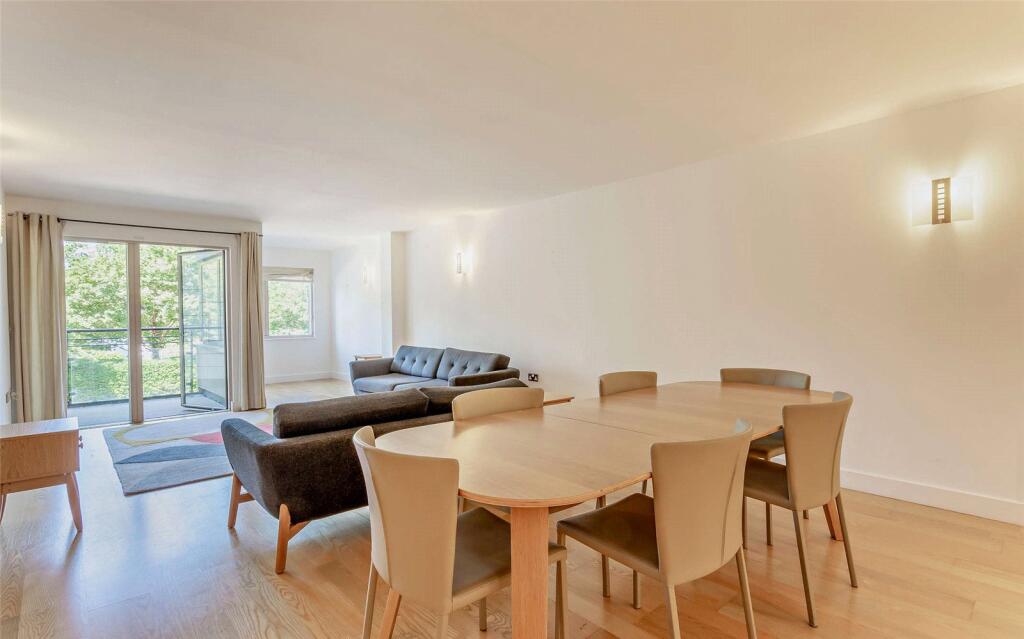 Apartment in Cambridge, The Willows, Chesterton - View 5