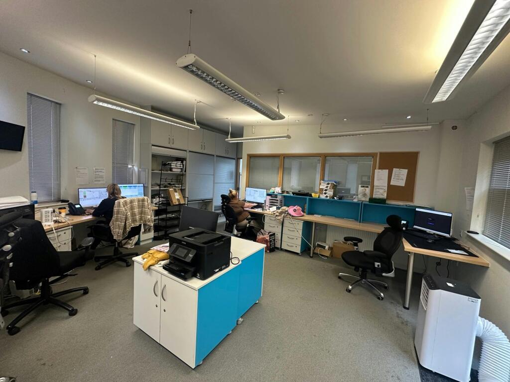 22 Govan Rd - 007.jpg
