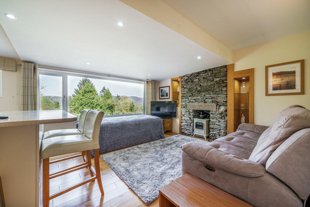 Main image of property: Flat 6 Winander, Ferry View, Bowness-on-Windermere, LA23 3JB