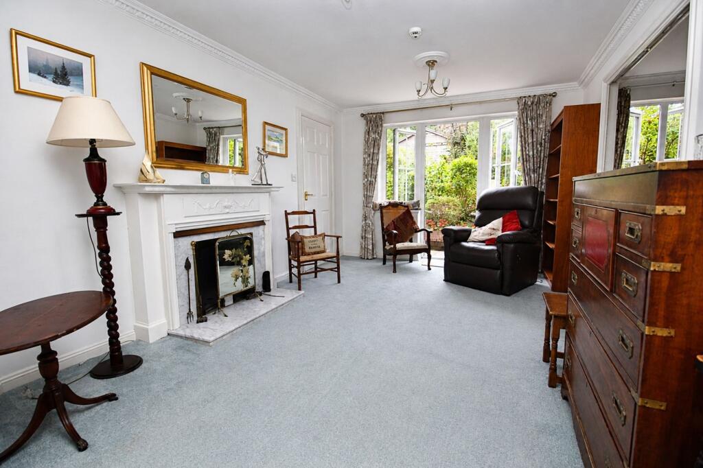 Apartment in Portsmouth - More