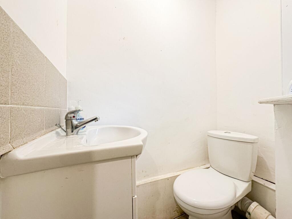 House in Liverpool, Knowledge Quarter, Kensington - More