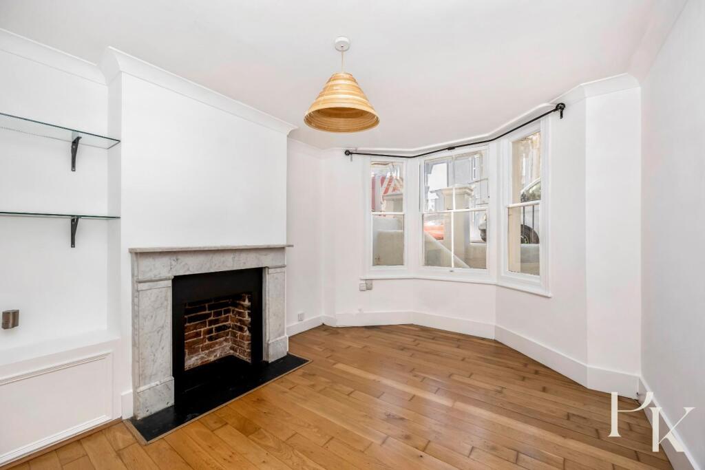 Montgomery Street, Hove photo 4