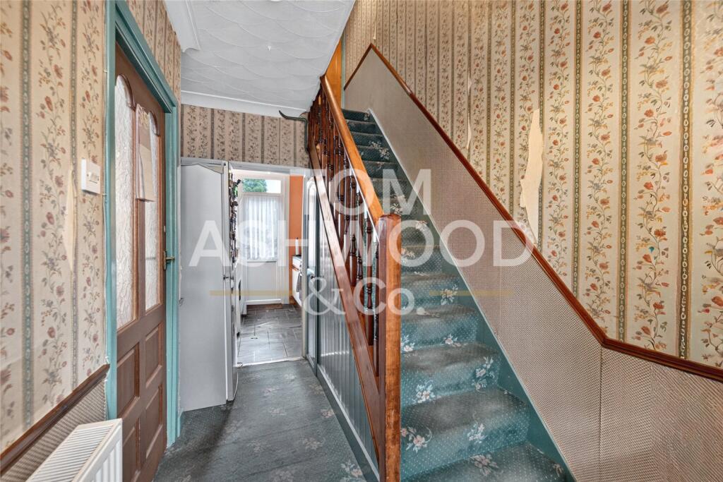 House in Ilford - View 5