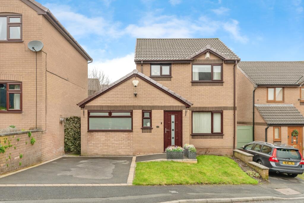 Main image of property: Harefield Rise, Burnley, Lancashire, BB12