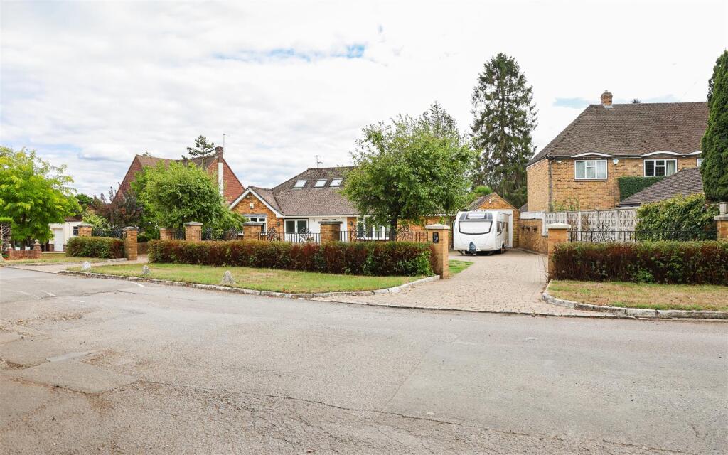 Main image of property: The Drive, Ickenham, UB10