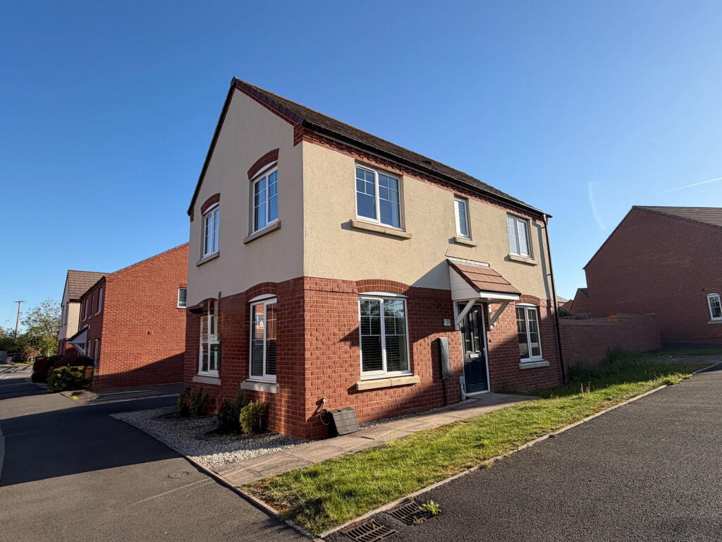 Main image of property: Furrow Close, Upton-upon-Severn, Worcester, Worcestershire, WR8 0RT