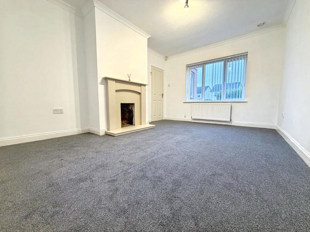 Rose Crescent, Houghton Le Spring, Durham, DH4 6ED photo 4