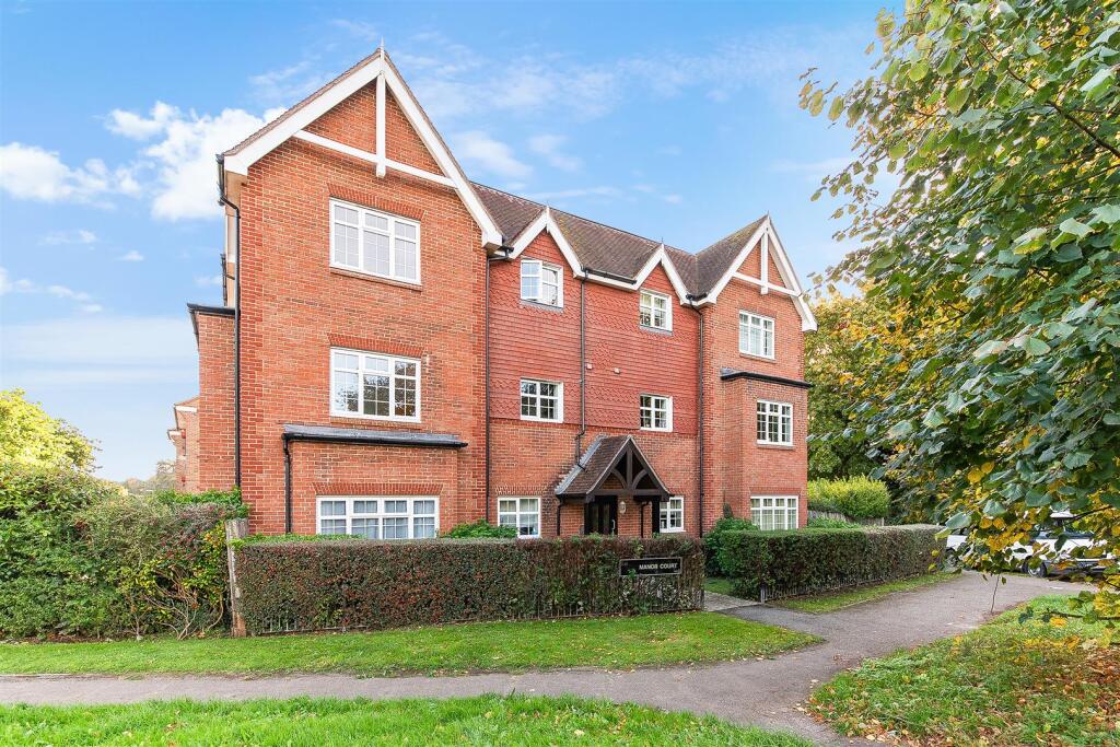 Main image of property: Chipstead Road, Banstead