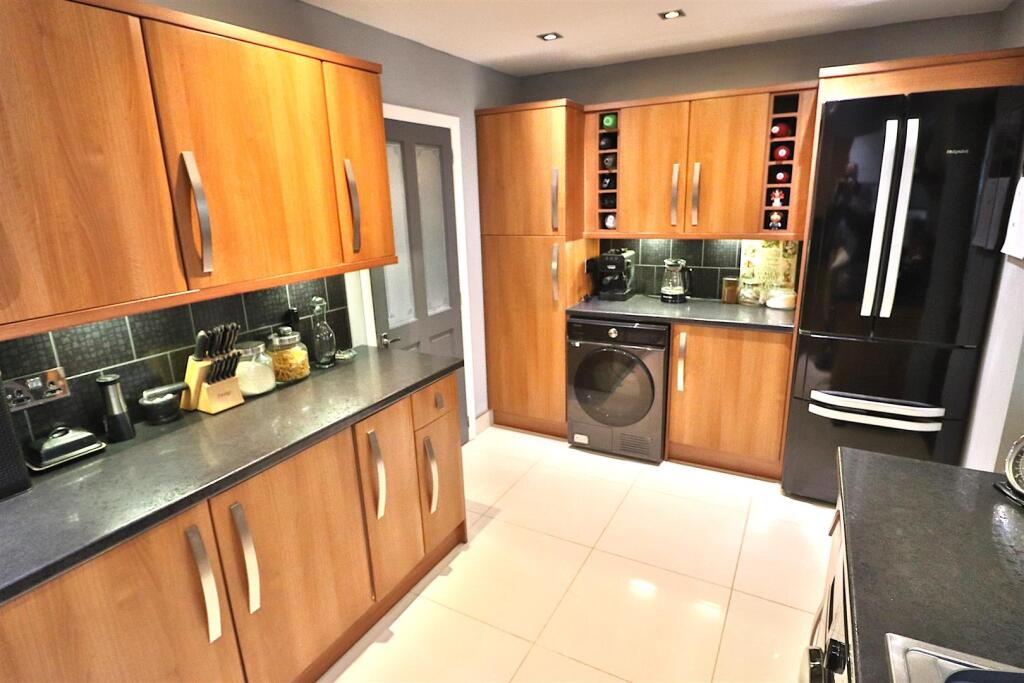 Mccarthy Close, Birchwood, Warrington – pohled 6