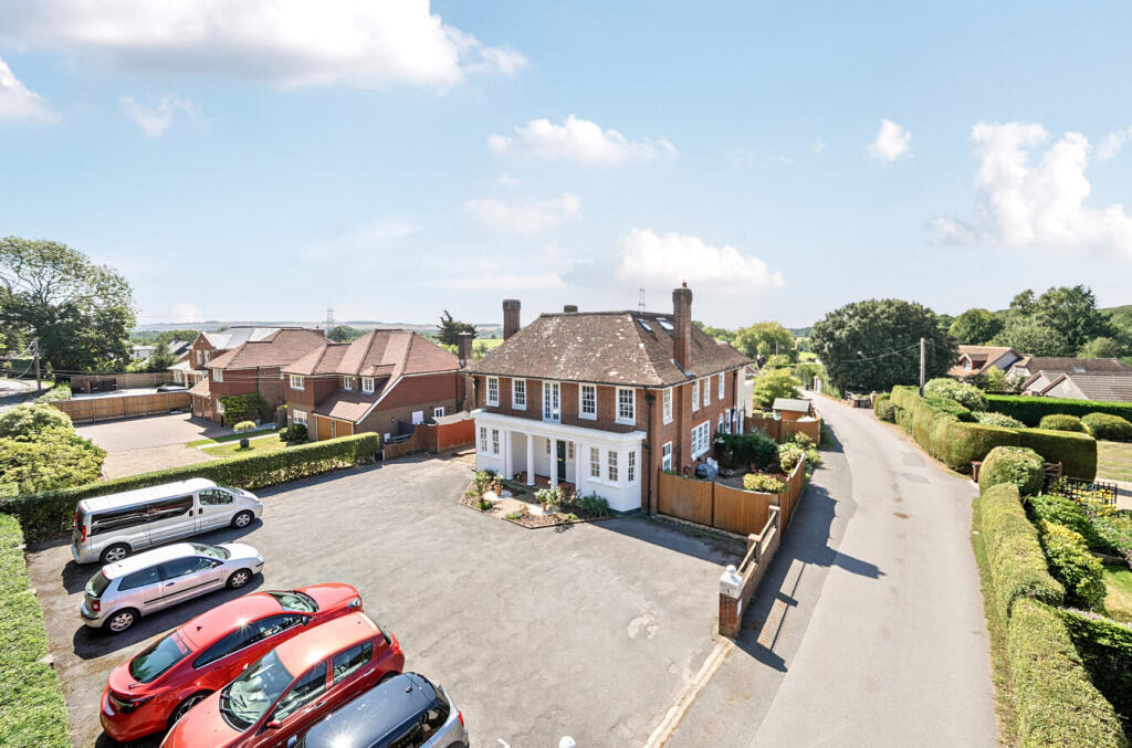 Main image of property: Bere Farm Lane, North Boarhunt, Fareham, Hampshire, PO17