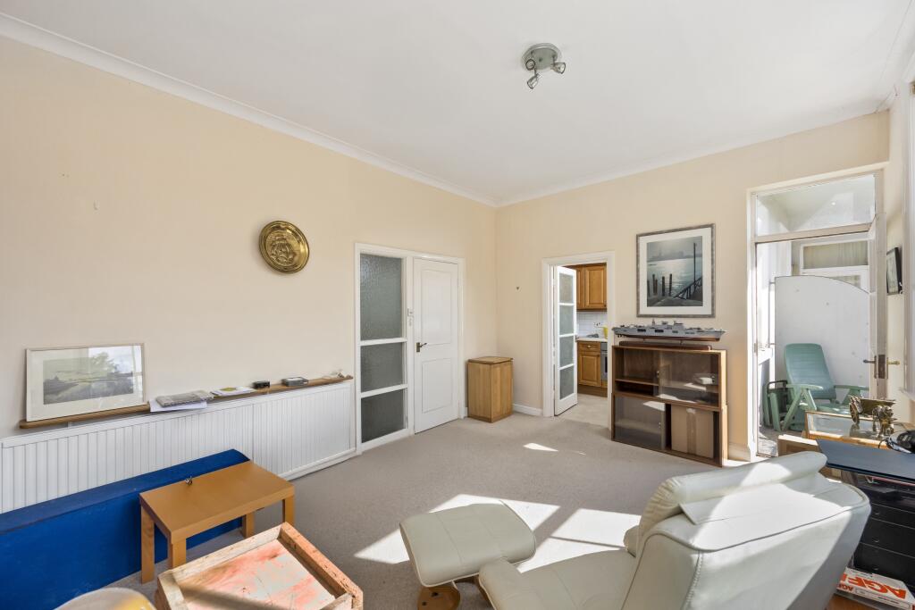 Apartment in Brighton - View 5