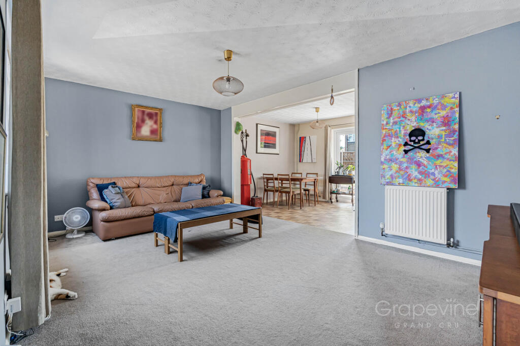 Enstone Road, Woodley, RG5 - View 6
