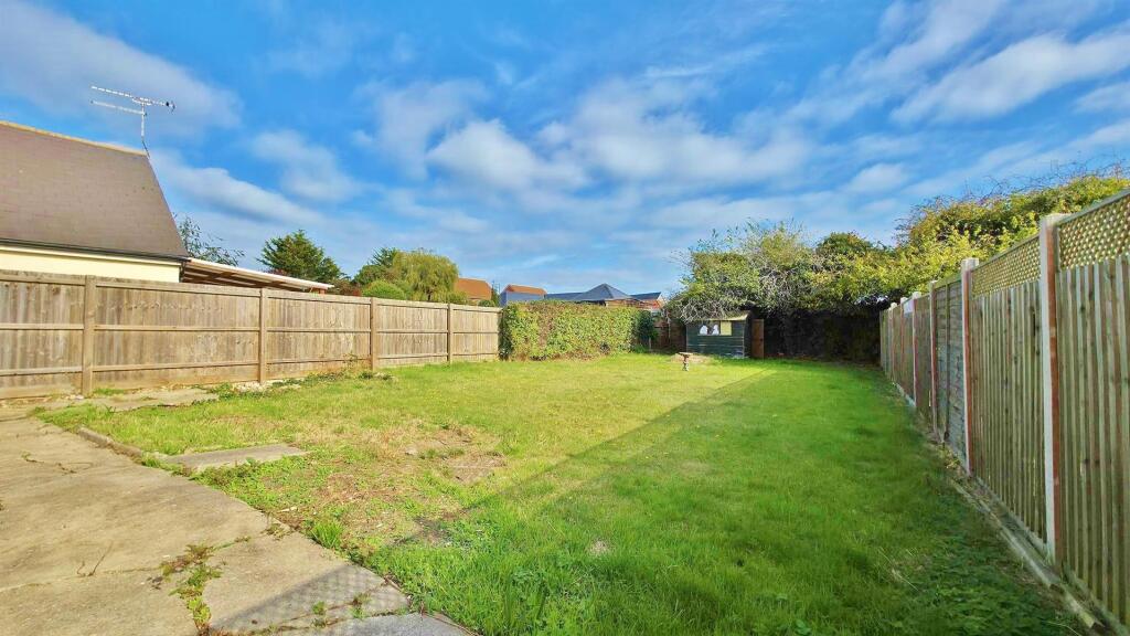 Halstead Road, Kirby Cross, Essex photo 2