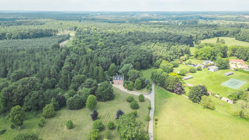 Main image of property: Detached Home set in 5.3 Acres (STMS) in West Harling