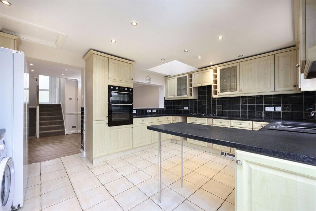 Castle View, St. Stephens, Saltash, Cornwall, PL12 photo 4