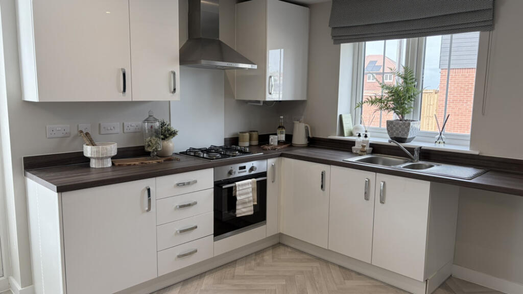 House in Nottingham - View 5