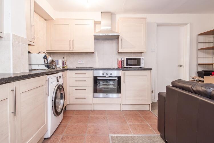 Apartment in Oxford - View 2