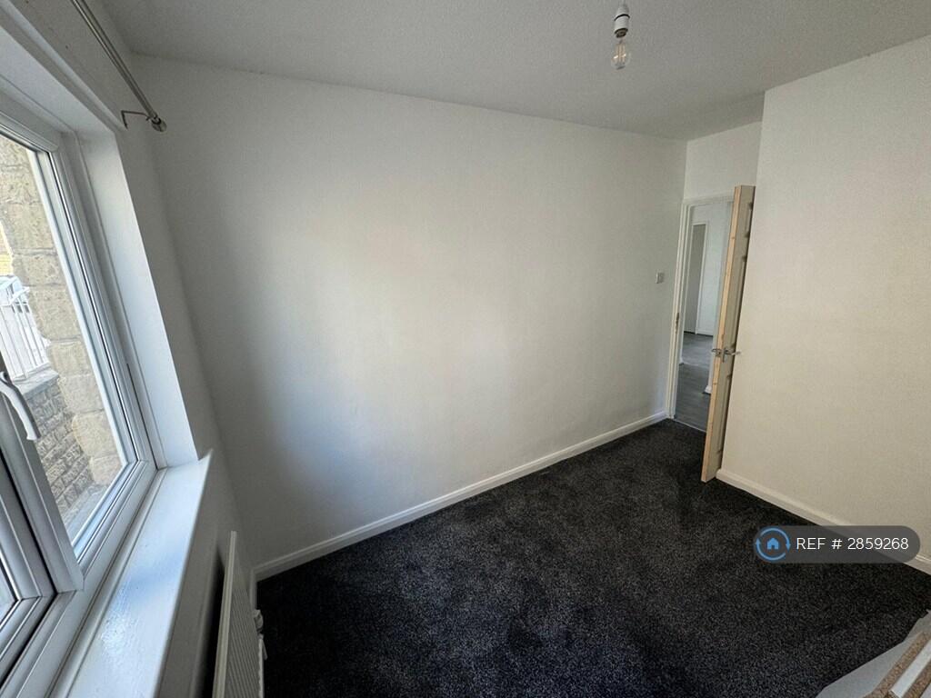 Additional image 21 of Northcroft Rise, Bradford, BD8