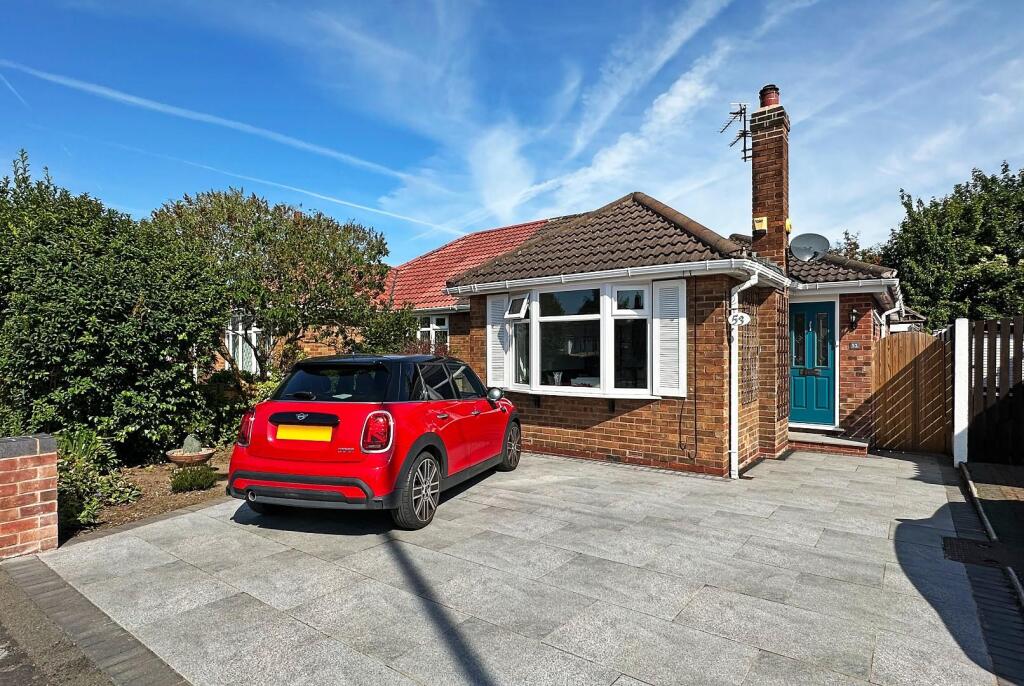 Main image of property: Shaftesbury Avenue, Timperley