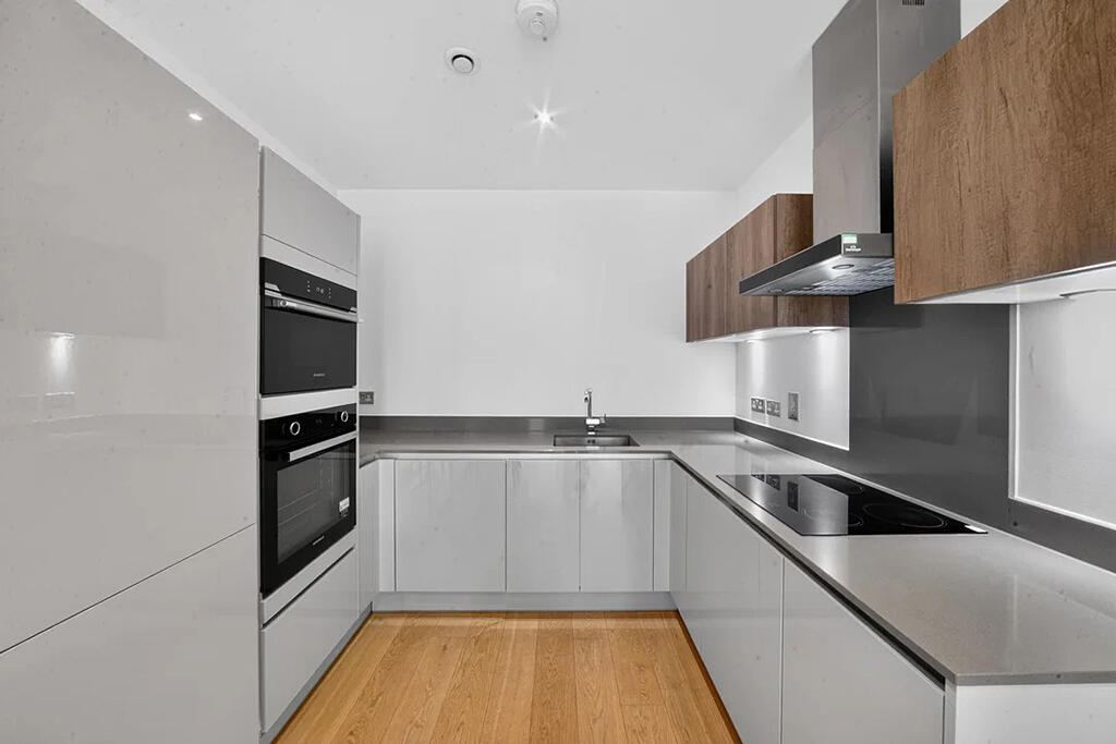 Apartment in London - View 4