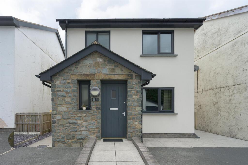 Main image of property: Maes Y Coed, Ffestiniog, Blaenau Ffestiniog