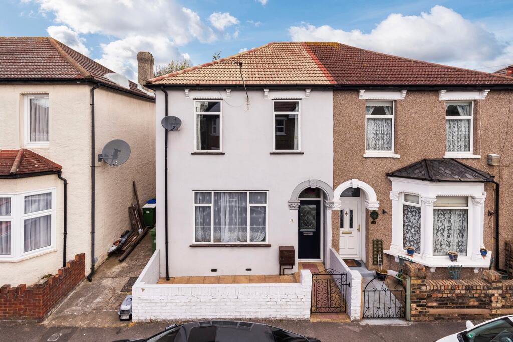 Main image of property: Queens Road, Welling, DA16
