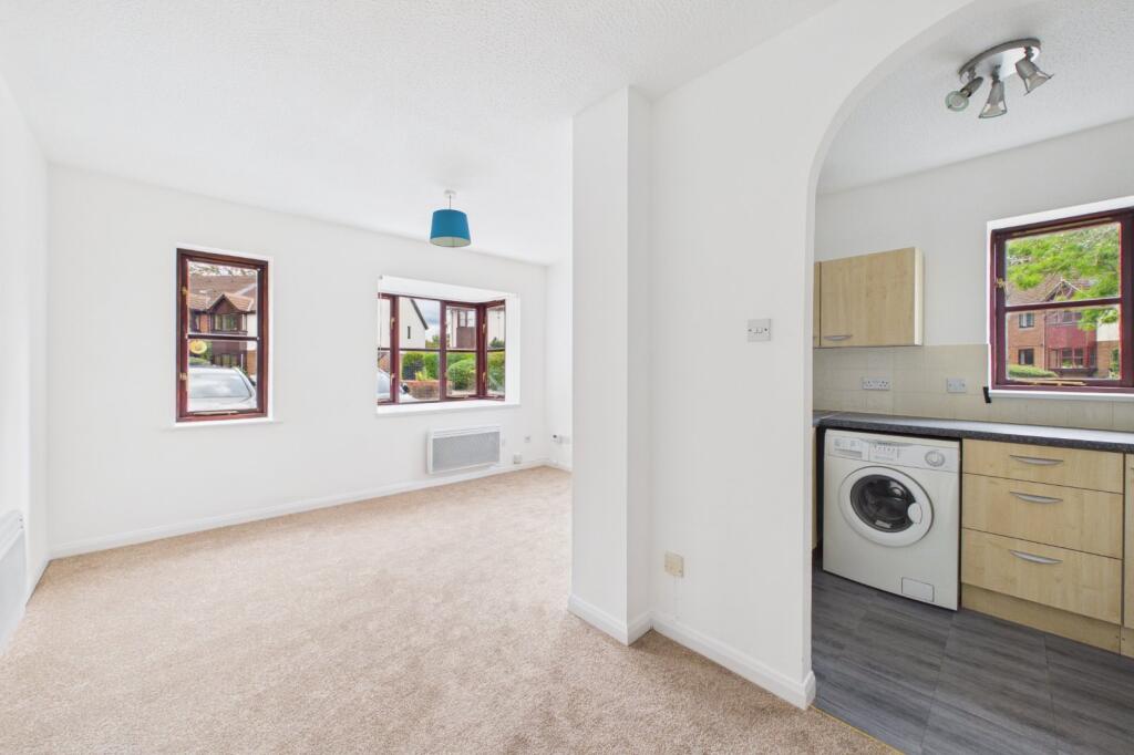 House in Reading - View 4