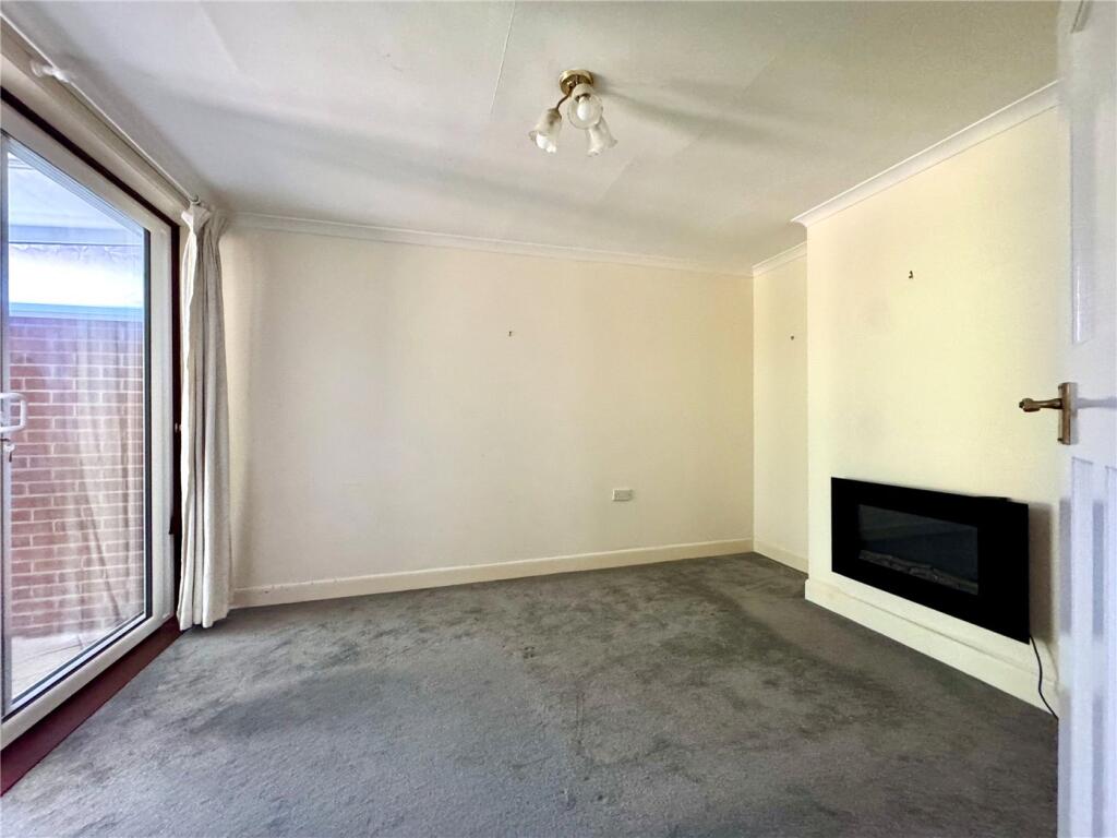 House in Salisbury - View 5
