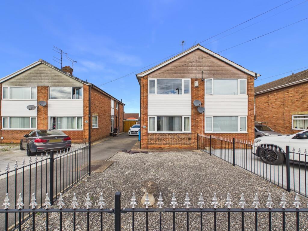 Main image of property: Tarran Avenue, Hull, HU6 7AL