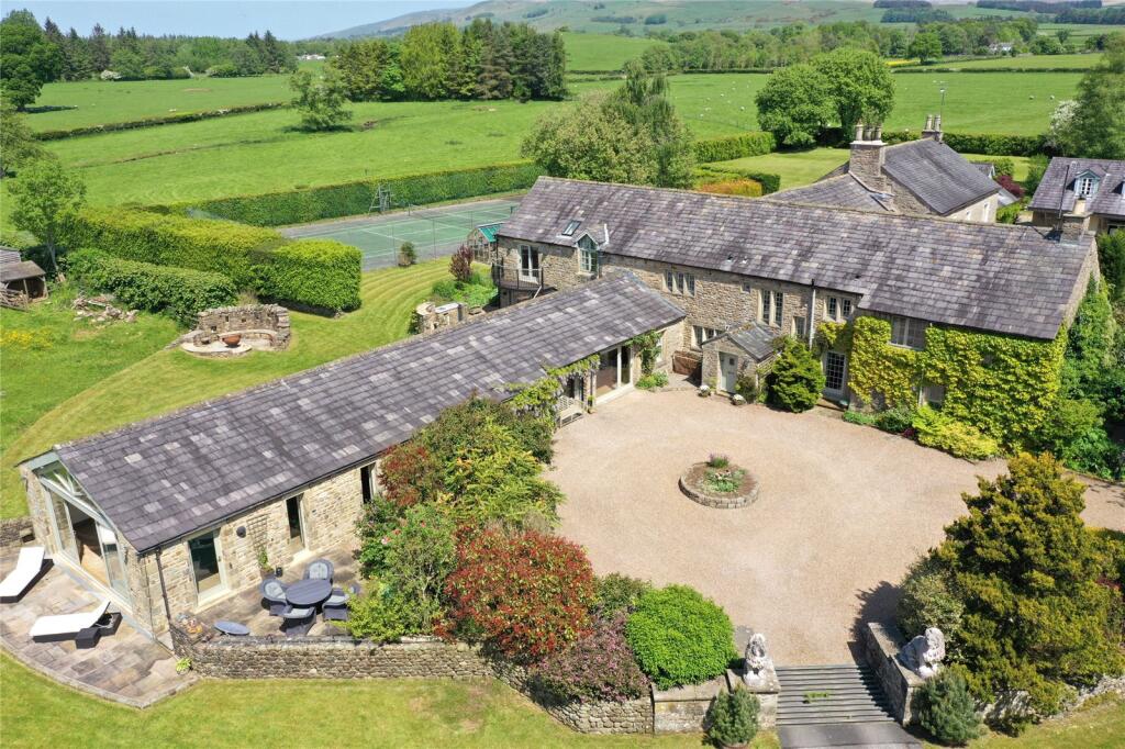 Main image of property: Cowan Bridge, Carnforth, Lancashire, LA6