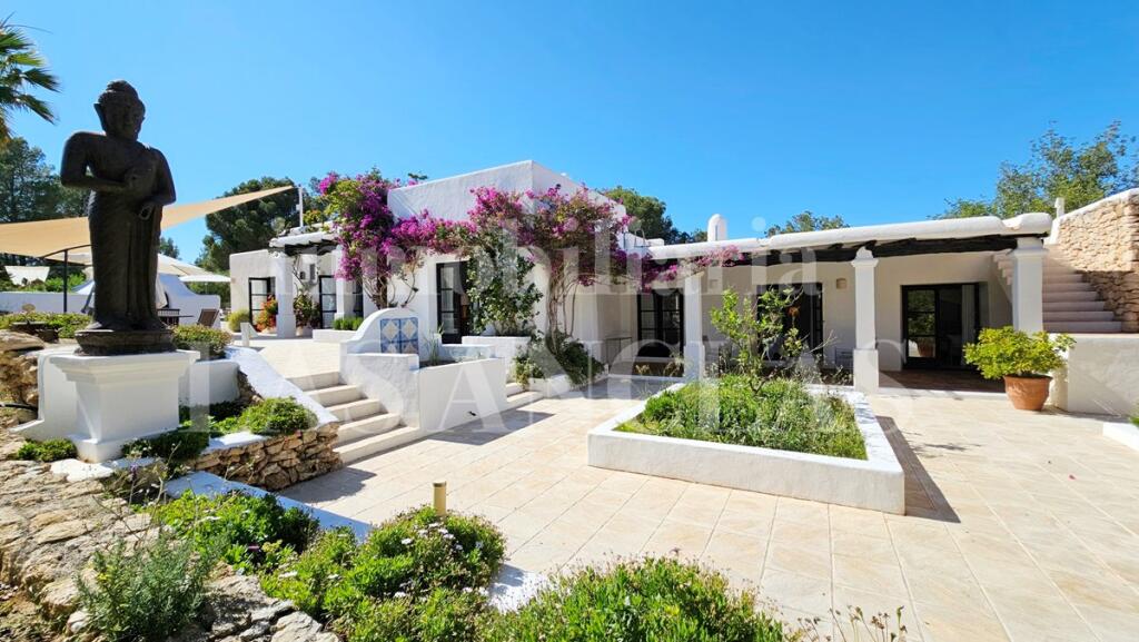 Main image of property: Balearic Islands, Ibiza, Santa Eulària Des Riu