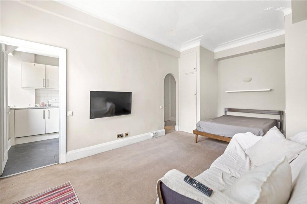 Basildon Court, 28 Devonshire Street, Marylebone, London, W1G - Ansicht 2