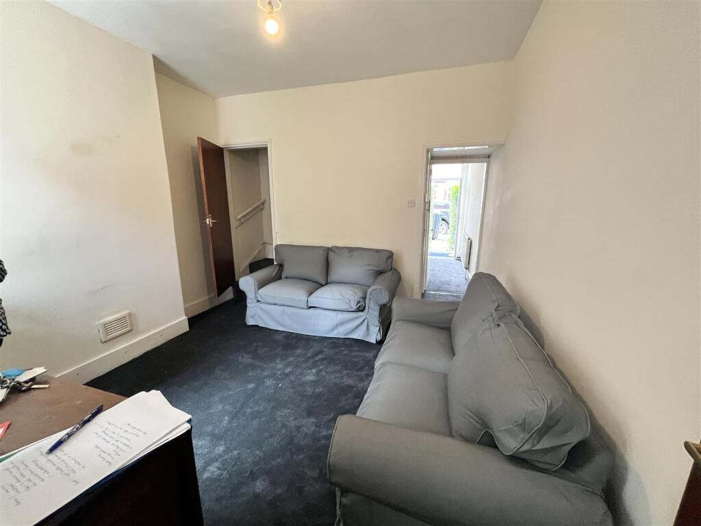 Main image of property: Harrow Road, Selly Oak, Birmingham
